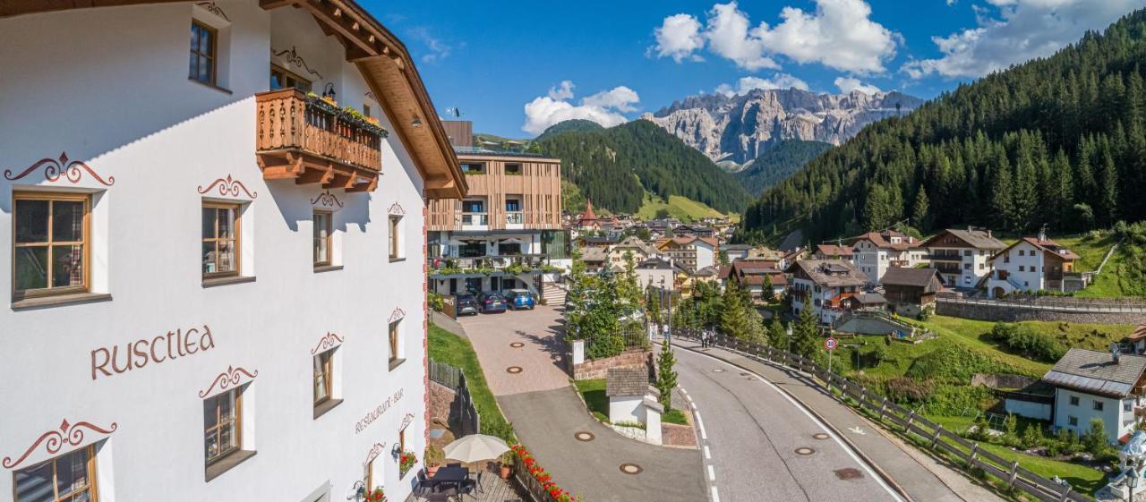 Apartments Restaurant Rusctlea Selva di Val Gardena Exteriér fotografie